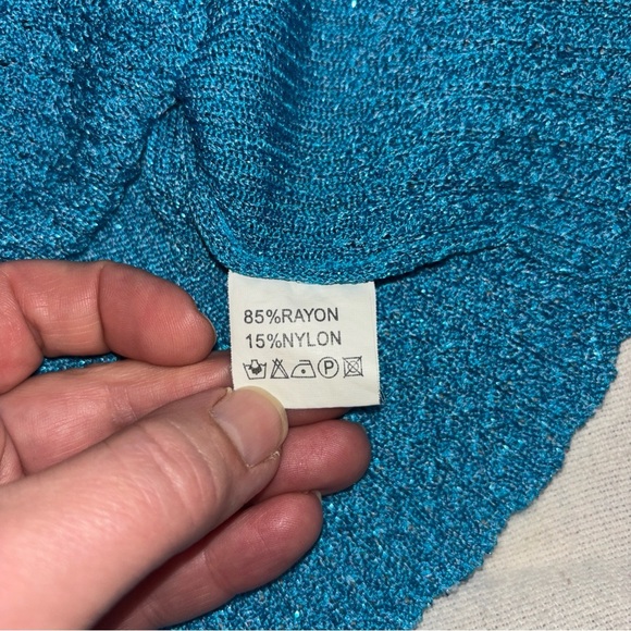 Vintage Womens Metallic‎ Turquoise Sleeveless Camisole SzS Stretchy retro - Picture 7 of 7